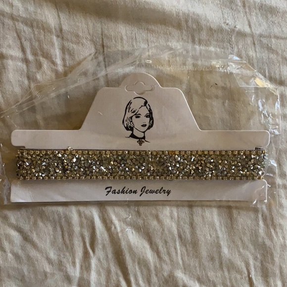 Beautiful natural stone and diamond choker. 🖤✨ - Picture 3 of 4